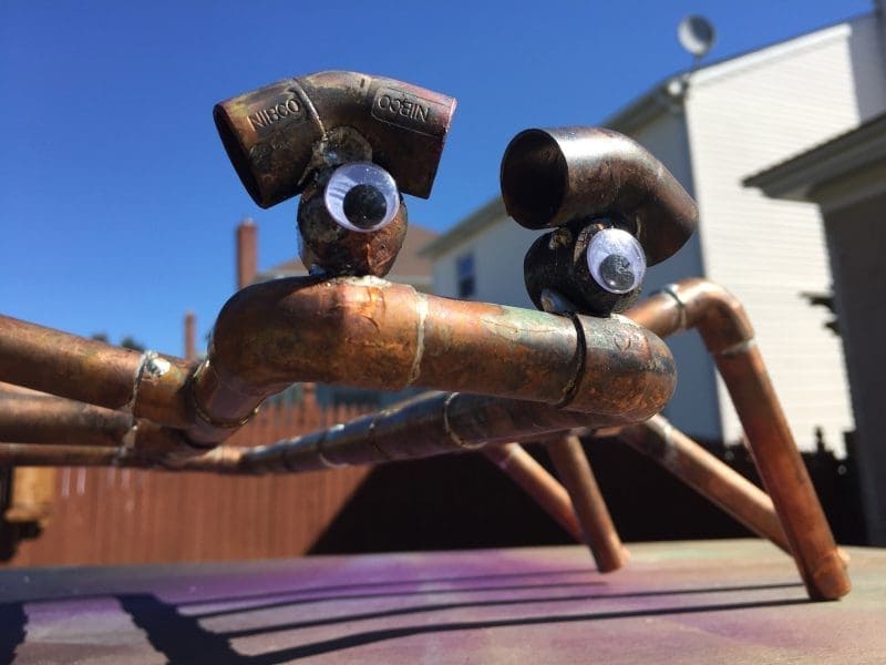 MyFixitUpLife Bernzomatic DIY Halloween Spider 6645 Meet Fred the DIY Halloween Spider you never knew you wanted to make MyFixitUpLife MyFixitUpLife diy halloween spider