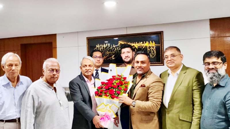 সেন্ট্রাল ইন্স্যুরেন্সের চেয়ারম্যান হলেন মোহাম্মদ মাসুদ করিম, ভাইস চেয়ারম্যান সাব্বির-উল-কবির