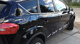 Belettering van auto voor Dakplus te Geel