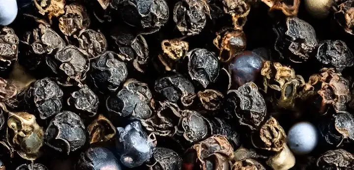 Black Pepper – spicy aromatic detail