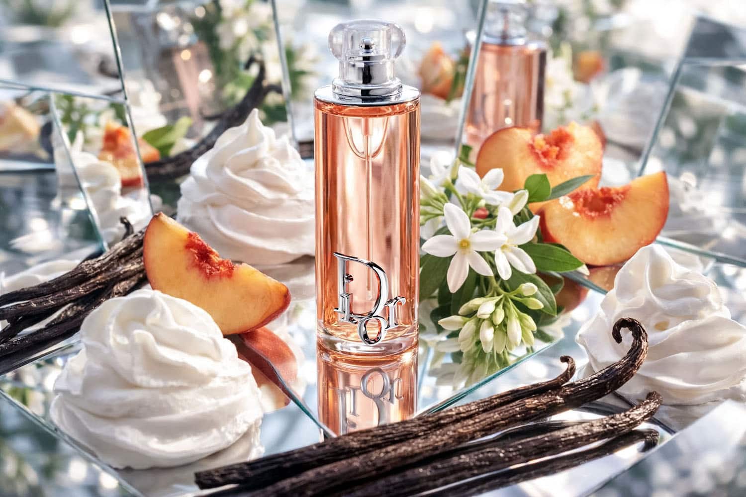 Dior Addict Peachy Glow Eau de Parfum launched in 2025 – floral fruity gourmand fragrance with peach and jasmine absolute