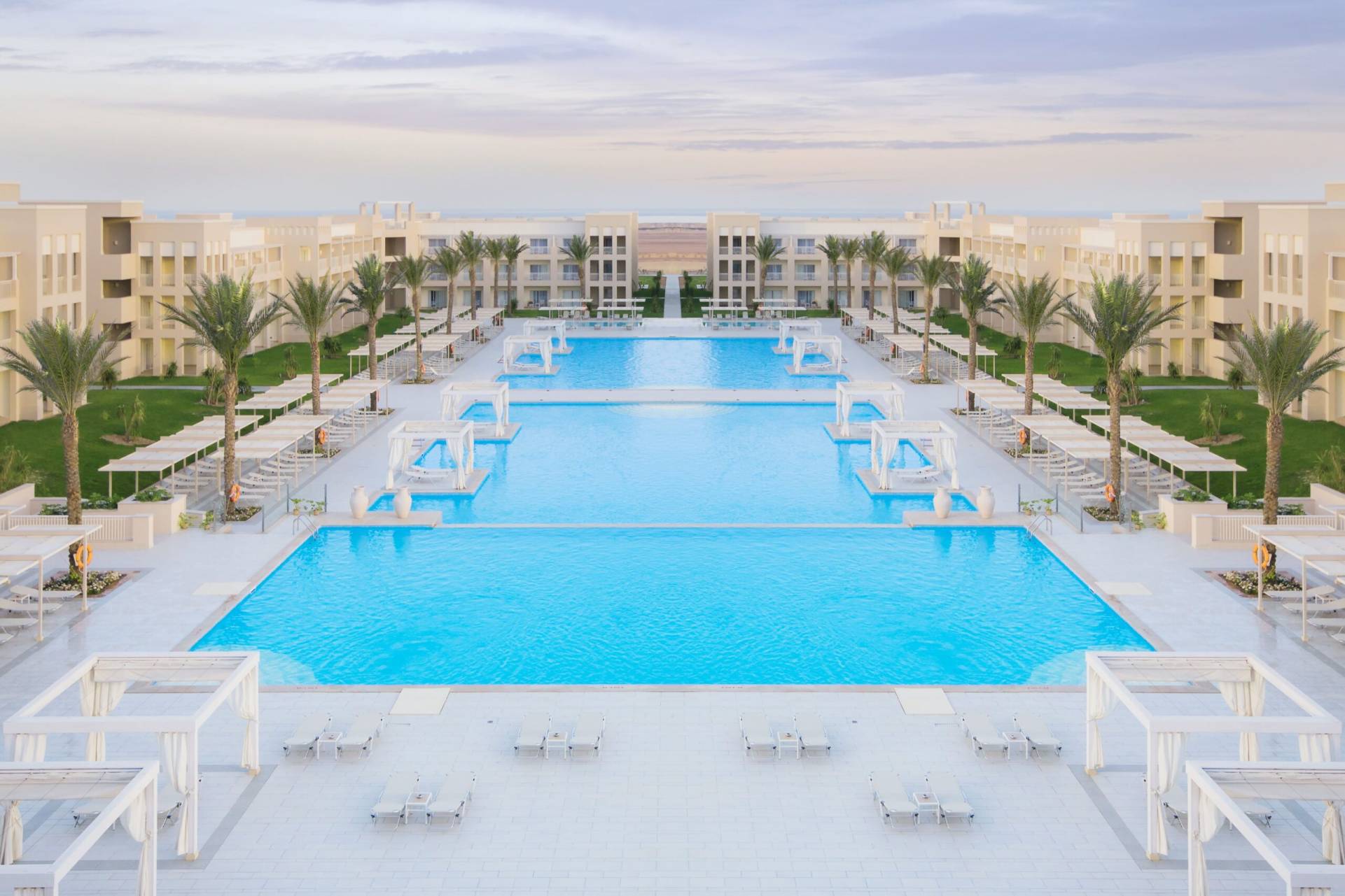 JAZ AQUAVIVA RESORT - HURGADA