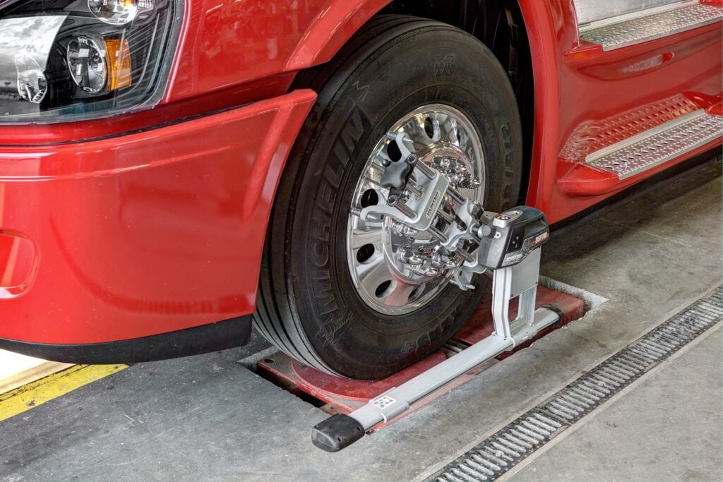 Difference Between Tire Balancing and Alignment: Why It’s Essential