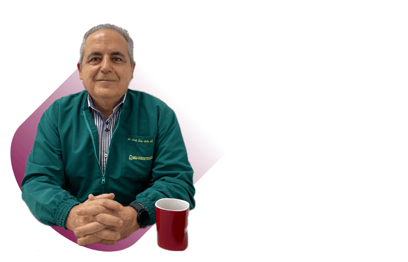 Dr. Adolfo León Uribe Mesa