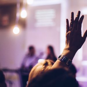 photo-1498192467103-290f567eb3a3