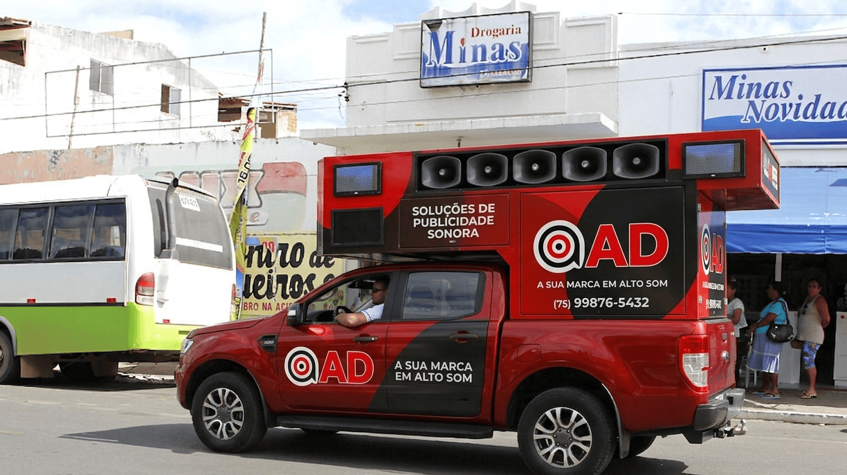 Propaganda em Carro de Som
