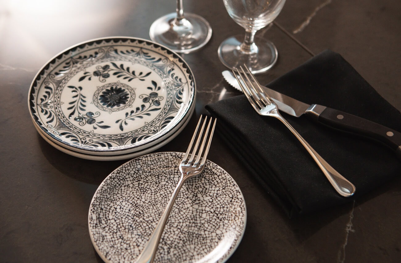 Private Dining Plates