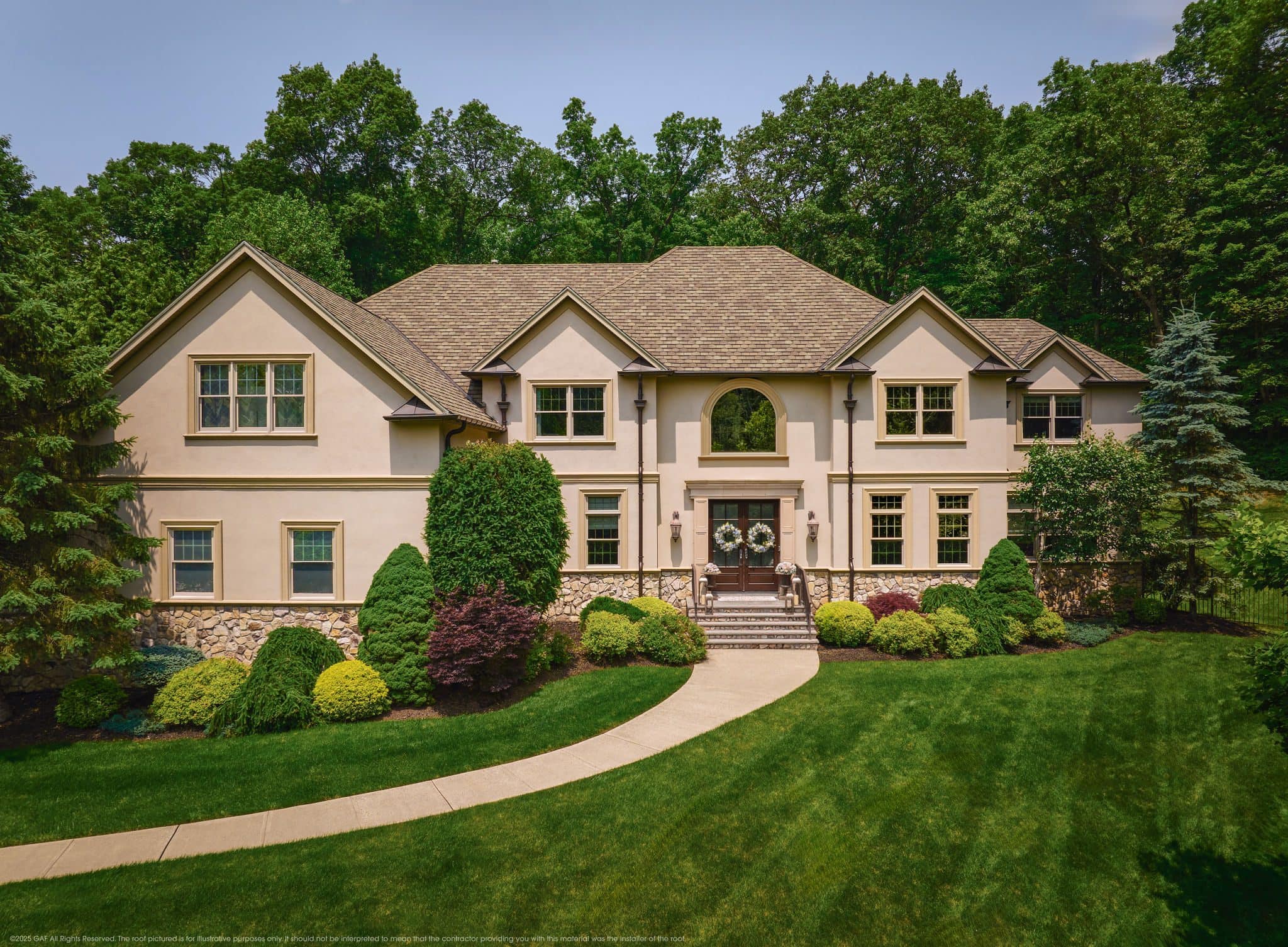 GAF Camelot II Weathered Timber architectural shingle roof