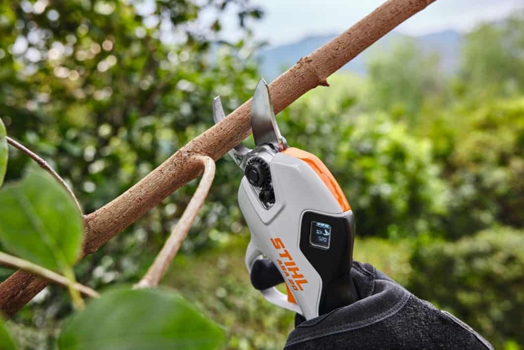 STIHL ASA20 Effortless Cordless Secateurs (Unit only)- AS System