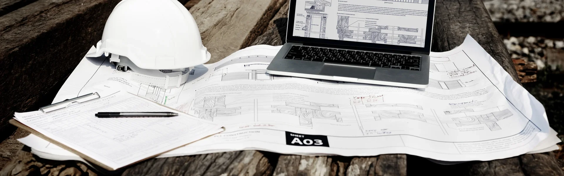 Planos y elementos de obra