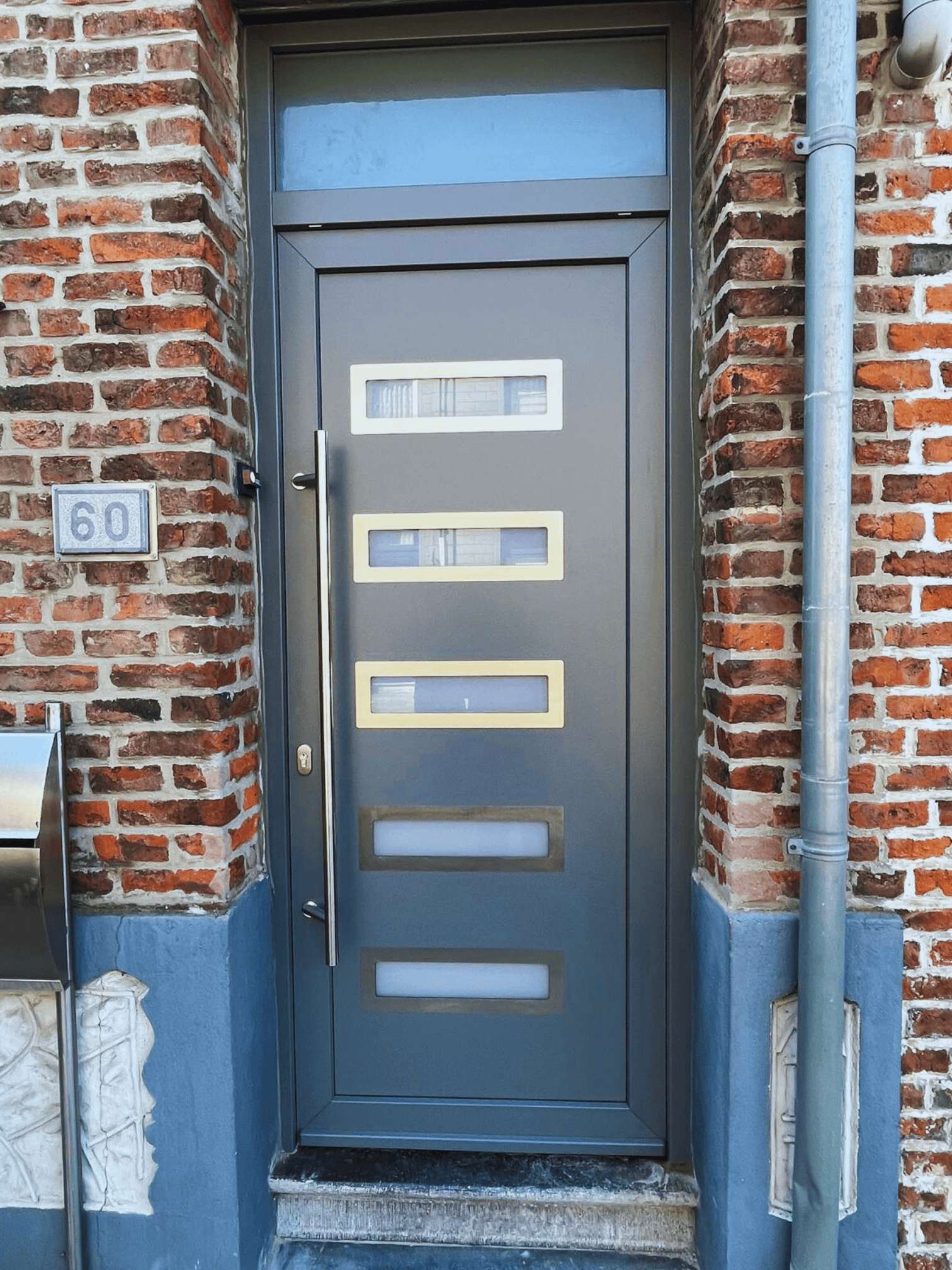 Pourquoi fermer la porte d’entrée ne suffit pas toujours à couper le froid