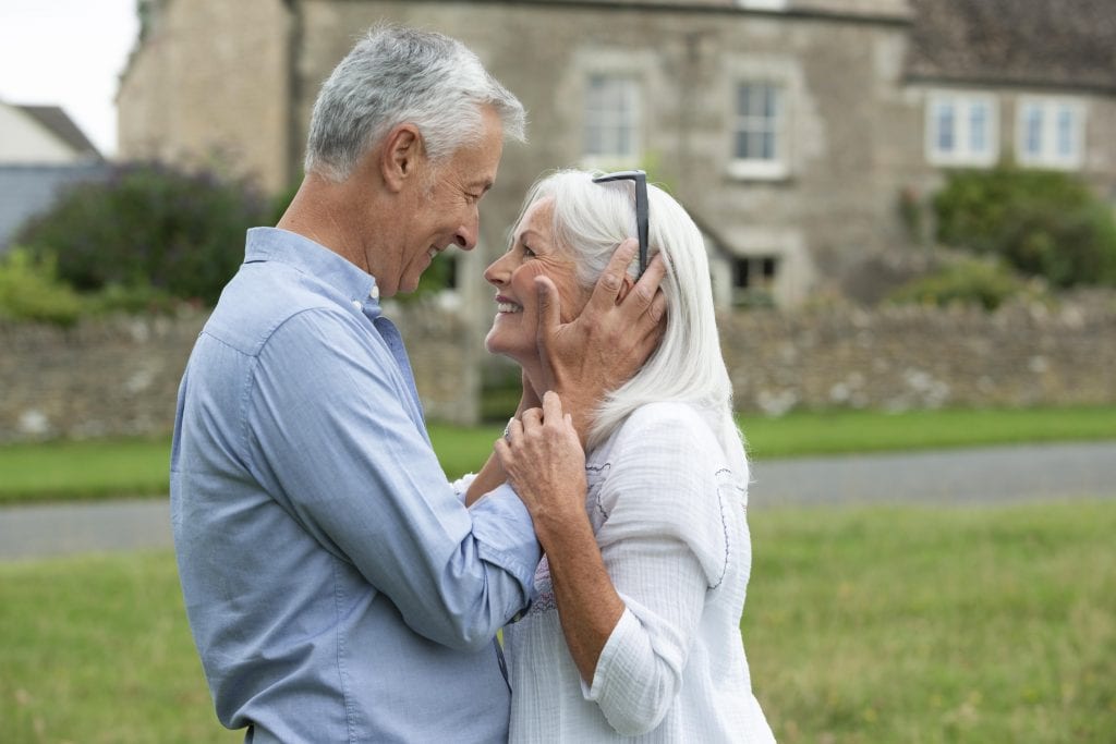 Couple senior complice