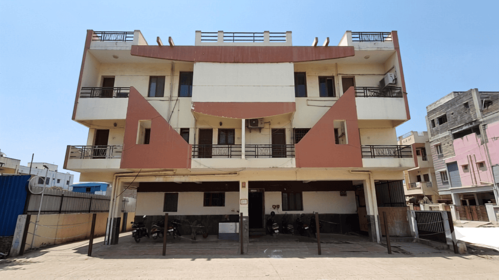 Premium Senior Living Home Chennai in Kattupakkam|Asthra