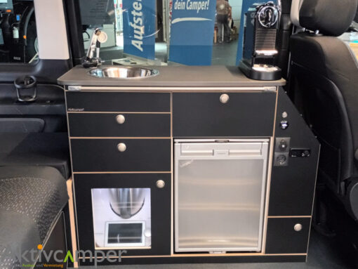 Camper Küche mit Thermomix Nespressor Aktivcamper Küche Vito V-Klasse Mercedes Campingbus