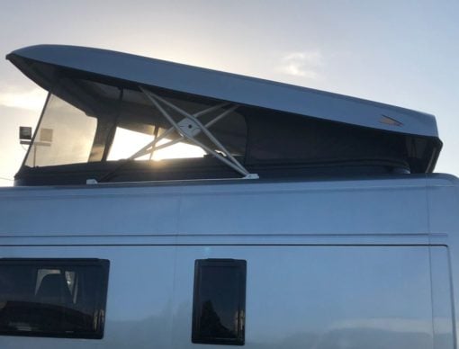 Skyup Aufstelldach Fiat Ducato nachrüstung Schlafdach beim Wohnmobil Sommerzaltbalg 2