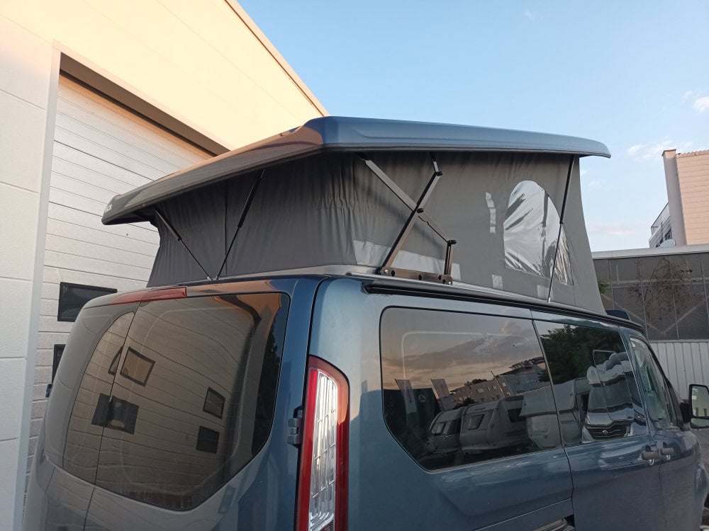 SCA 124 Ford Transit Custom Aufstelldach Camper Klappdach offen hinten
