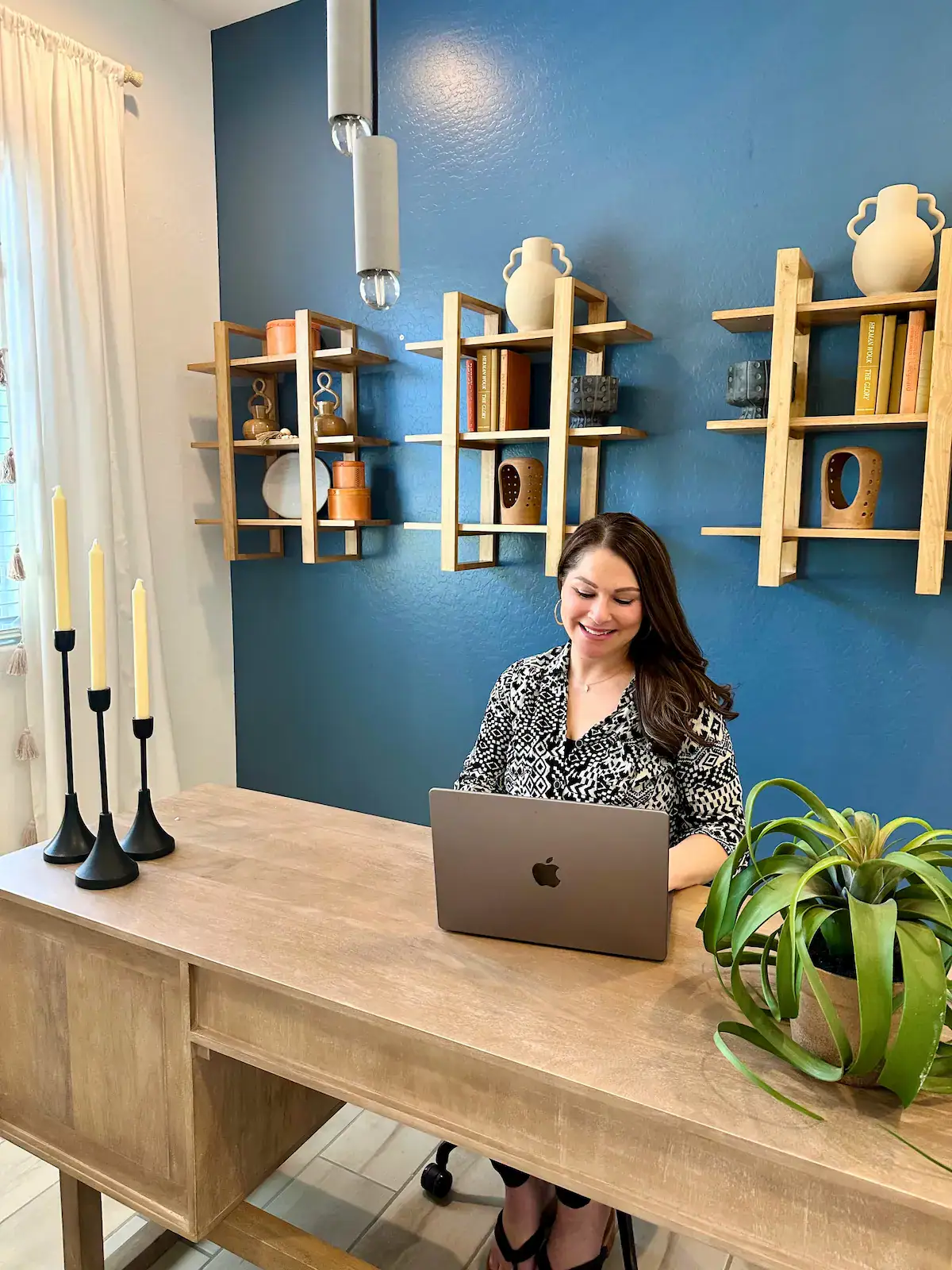 Andrea Scheppe Phoenix REALTOR® at her desk