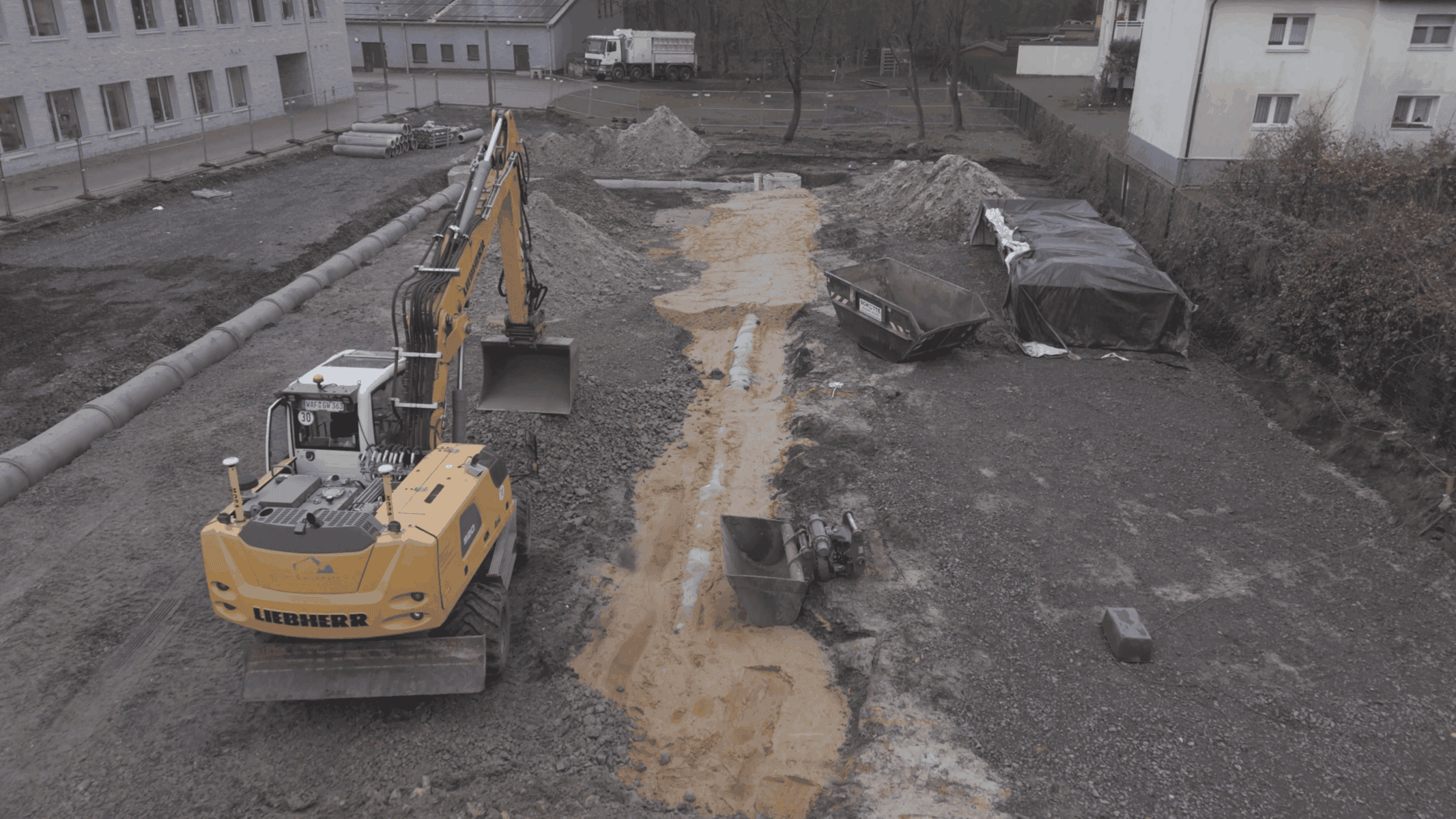 videoframe_14695