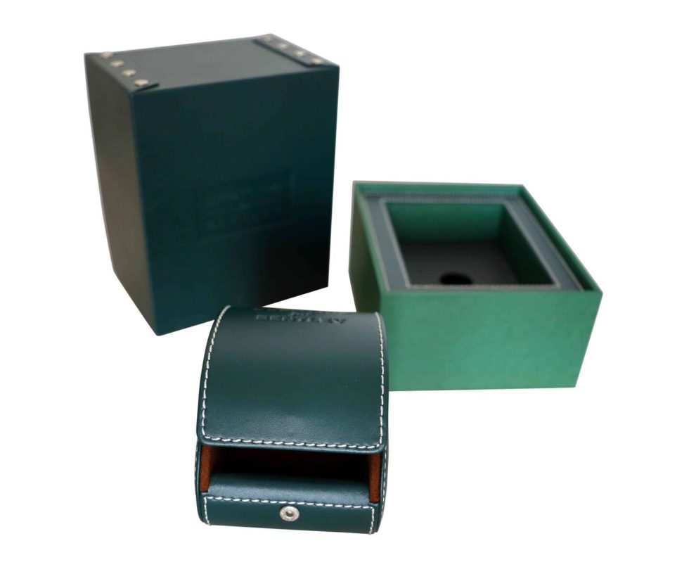 Breitling Bentley Watch Box – Baer Bosch Auctioneers