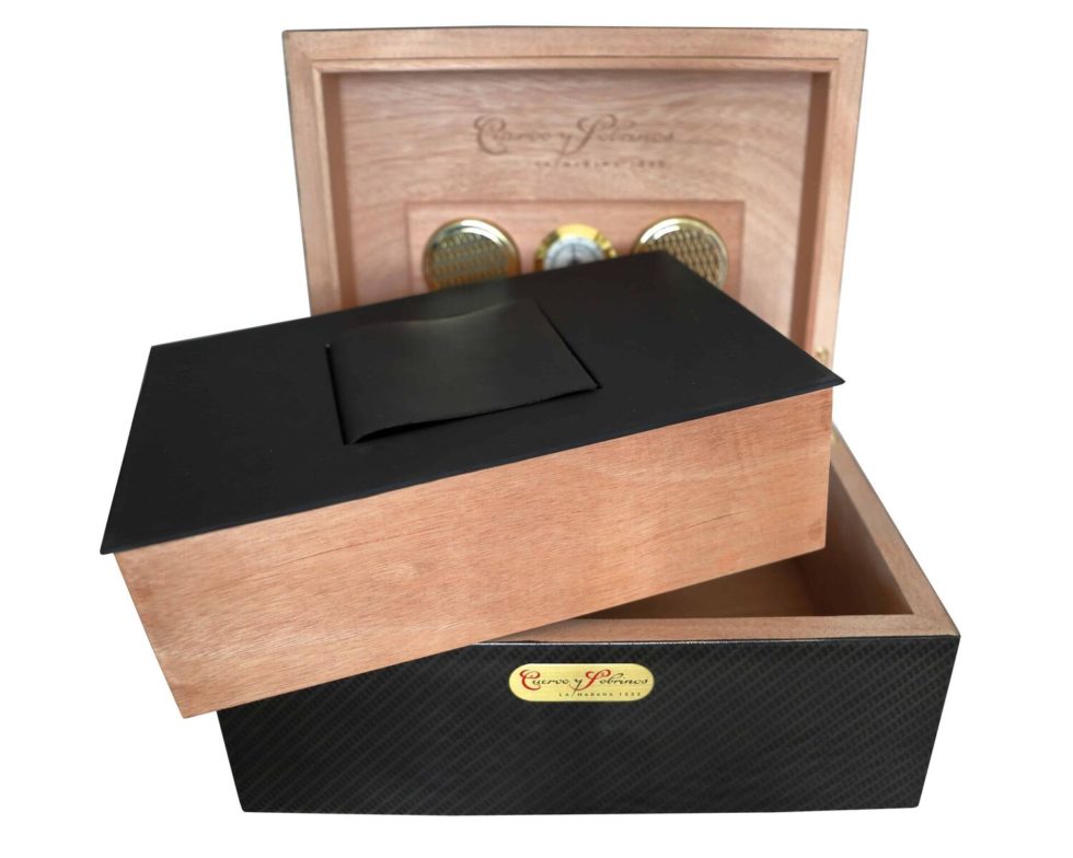 Cuervo y Sobrinos Carbon Fiber Humidor Watch Box – Baer Bosch Auctioneers