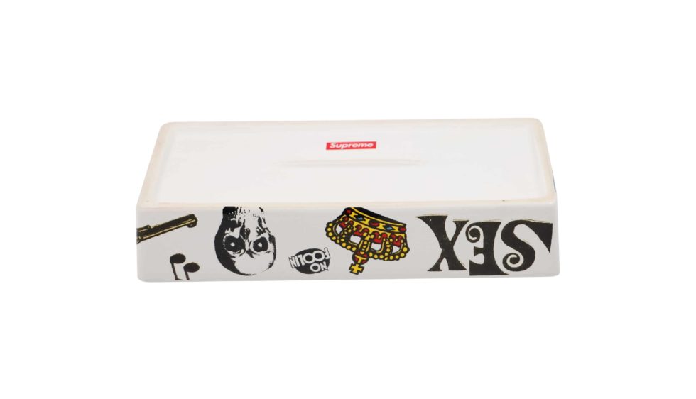 Supreme Blood Lust Ceramic Box – Baer & Bosch Auctioneers