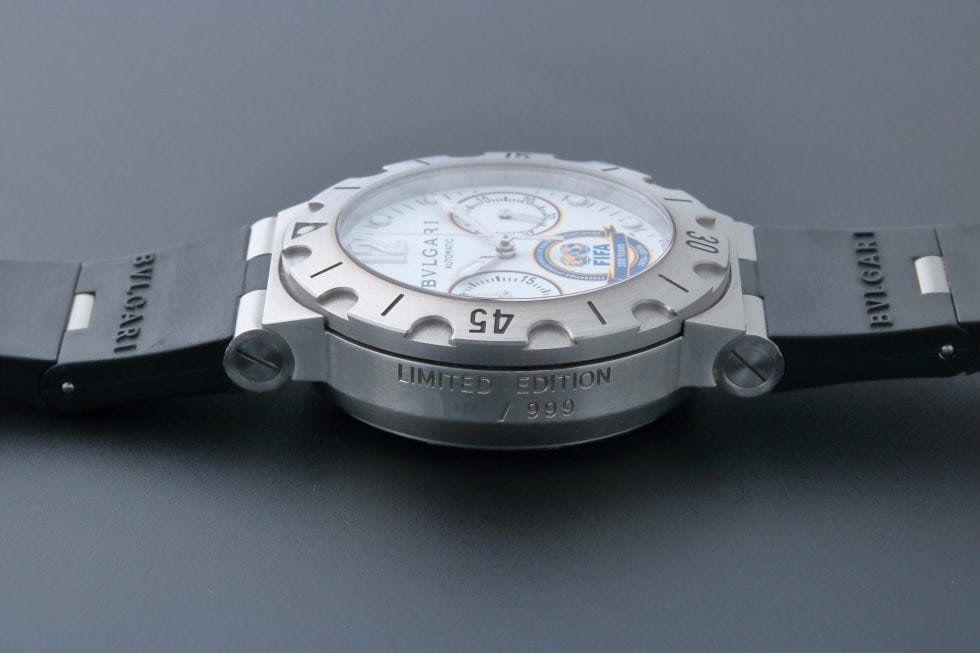 12988 Bvlgari FIFA Scuba Diagono Chronograph SCB38S Watch – Baer & Bosch Watch Auctions