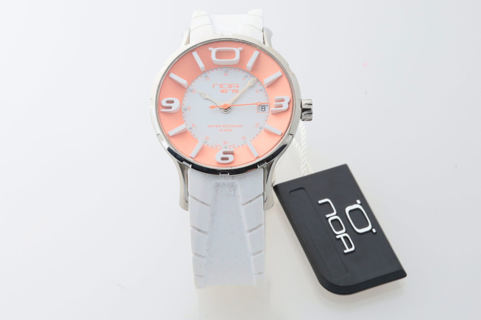 HB31-043 – NOA Swiss Made Watch White Salmon Dial Rubber Strap – Baer & Bosch Auctions