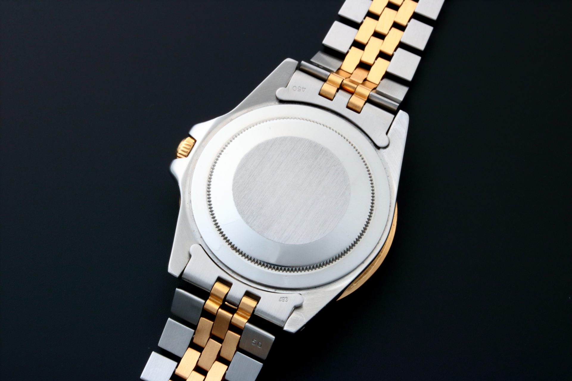 3929-Rolex-GMT-Master-Tutone-Diamond-Watch-16753_4.jpg