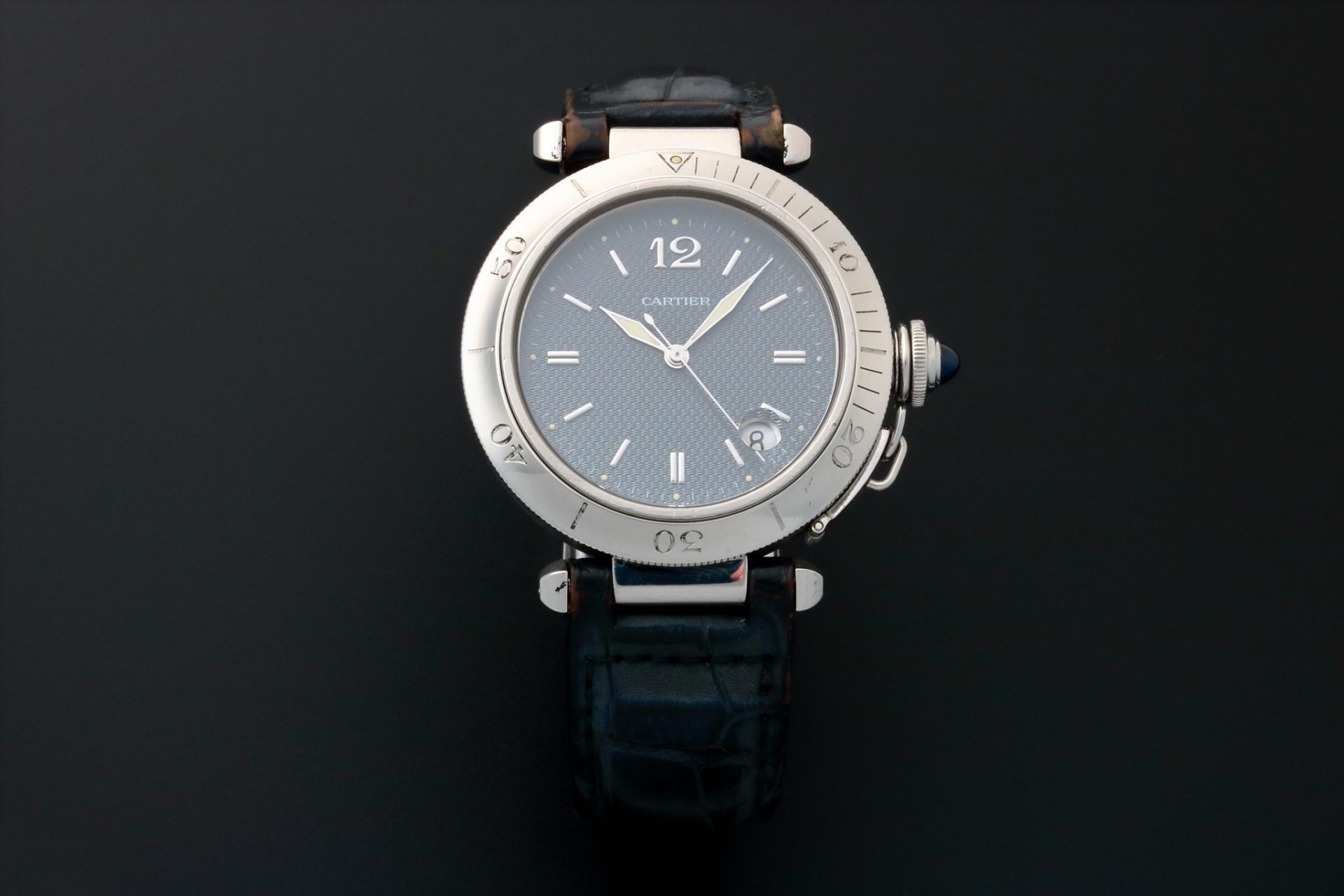 Cartier-Pasha-Watch-W31017H3.jpg