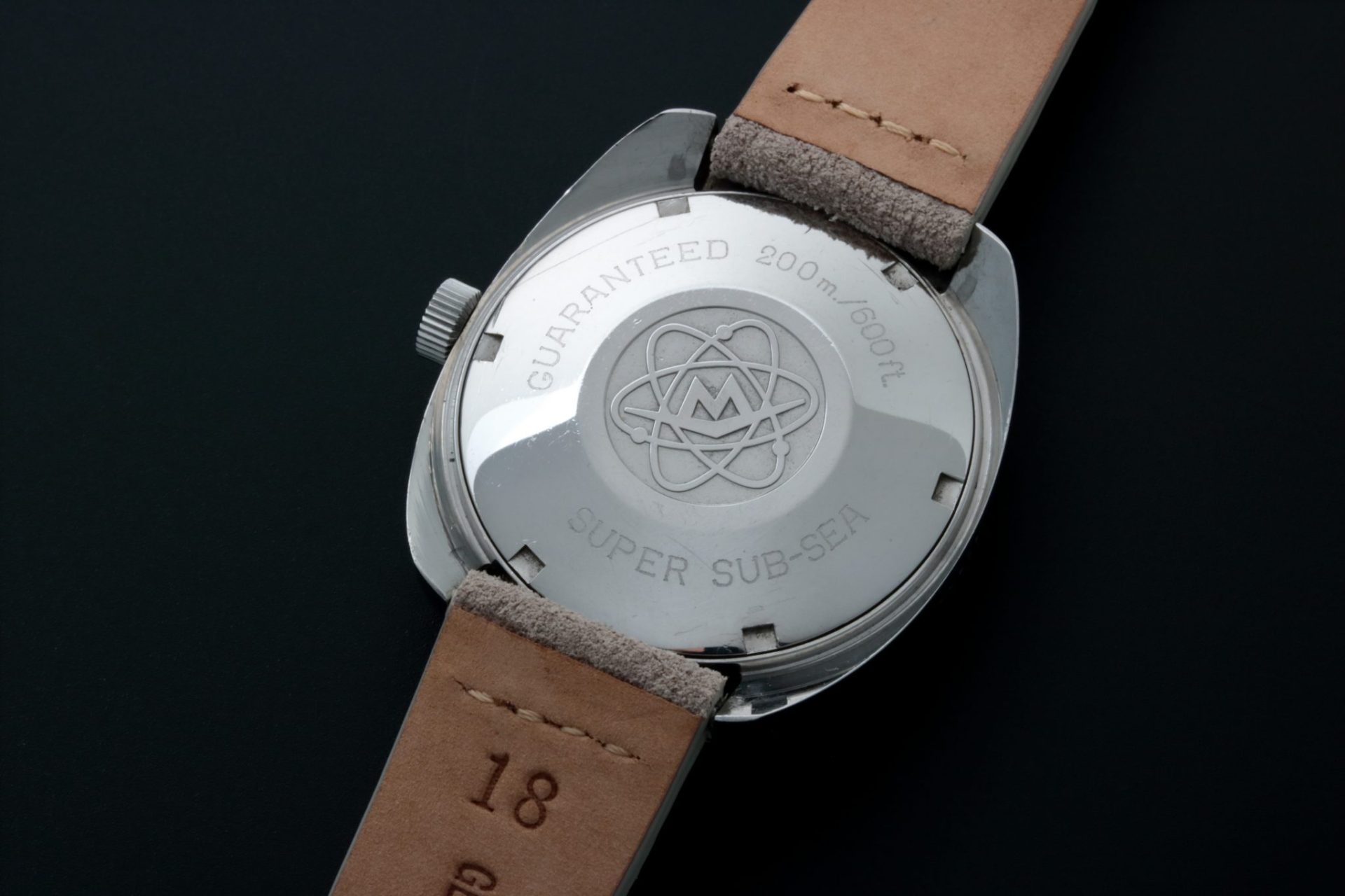 Movada-Stardiver-Super-Sea-Sub-Watch4.jpg