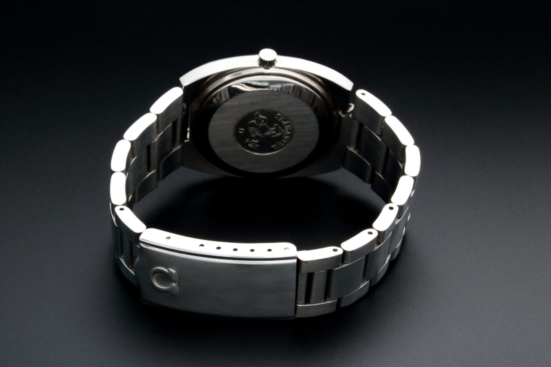 Omega-Seamaster-Watch-166.0213_3.jpg