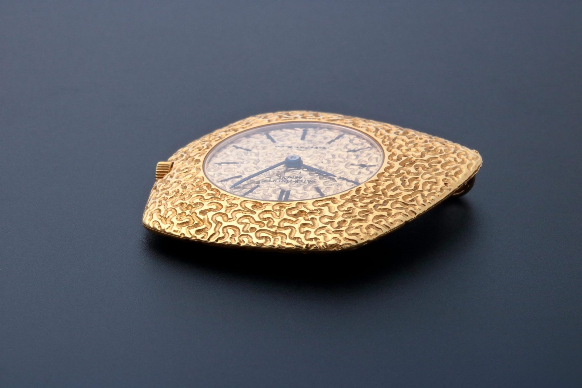 Patek-Philippe-Tiffany-Ricochet-Pocket-Watch-788-2_1.jpg