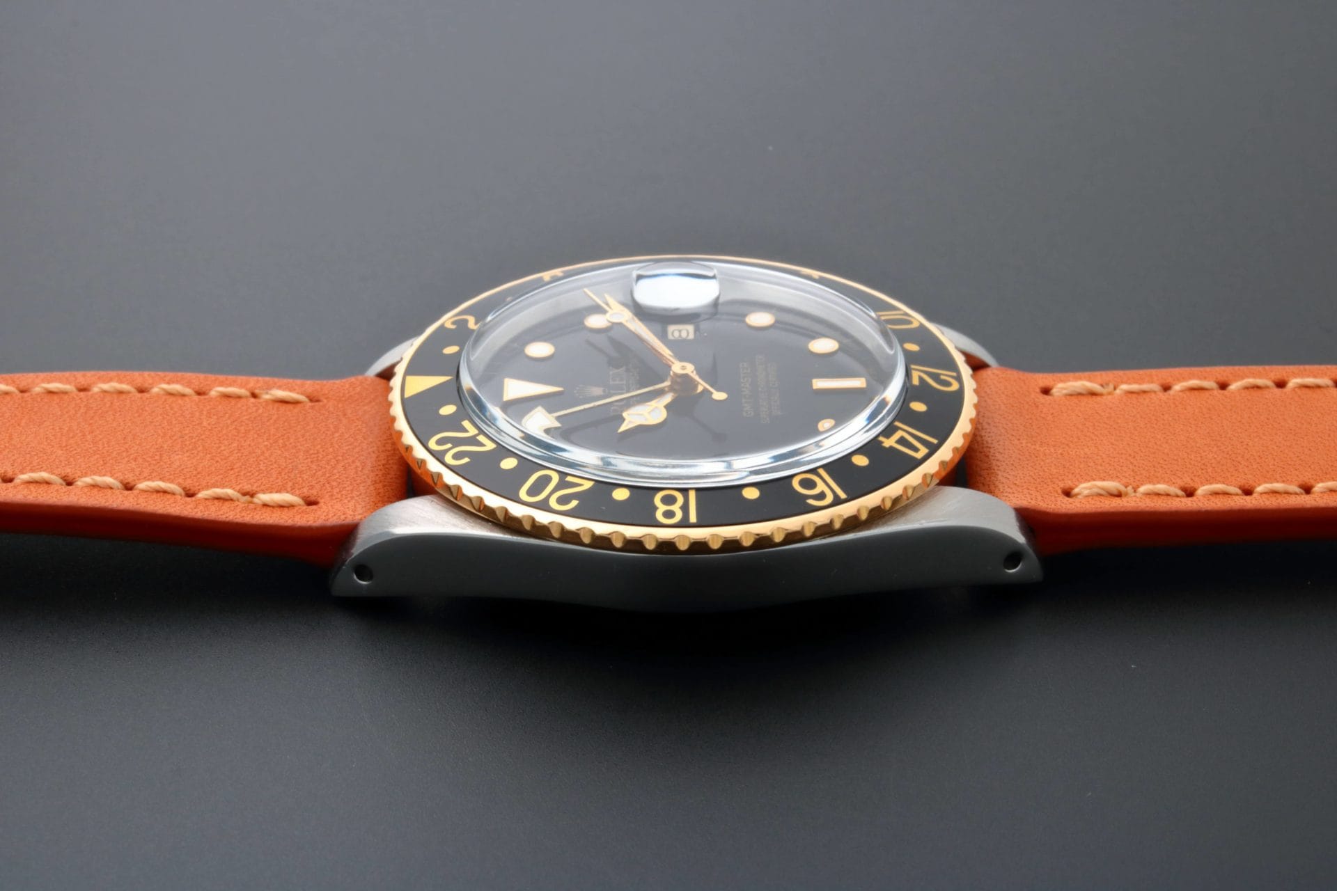 Rolex-GMT-Master-Watch-Tutone-16753_2.jpg