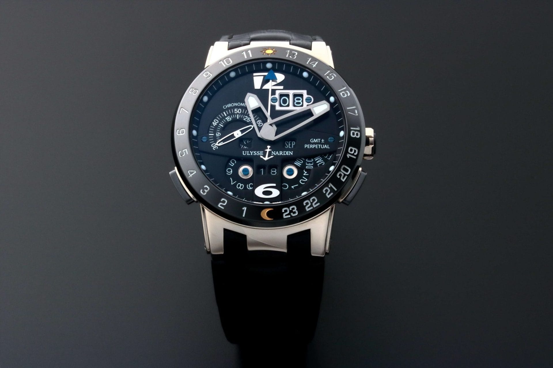 Ulysse-Nardin-El-Toro-Perpetual-Calendar-GMT-BLK-White-Gold-320-00.jpg