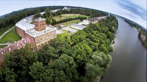 131107.modlin.grupa.konkret.02.500x281