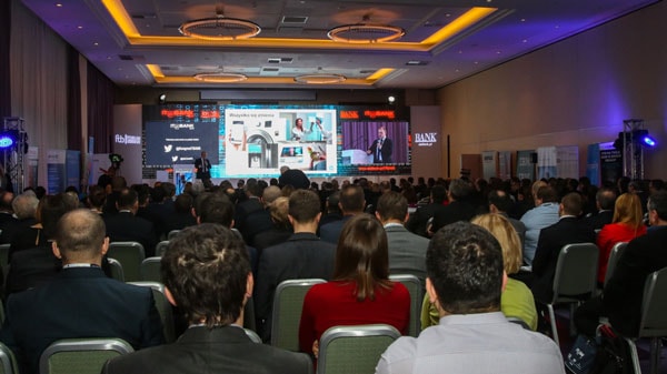 itbank2014.foto.02.600x