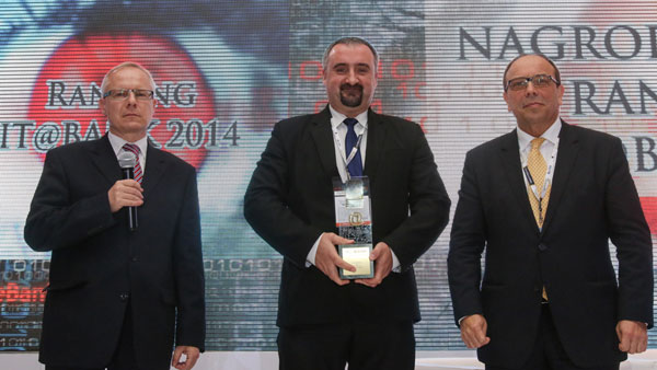 itbank2014.nagroda.glowna.ii.miejsce.comarch.02.600x