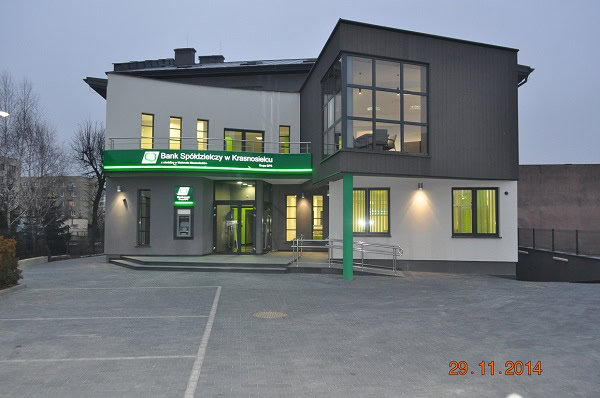 141211.bank.01.600x338