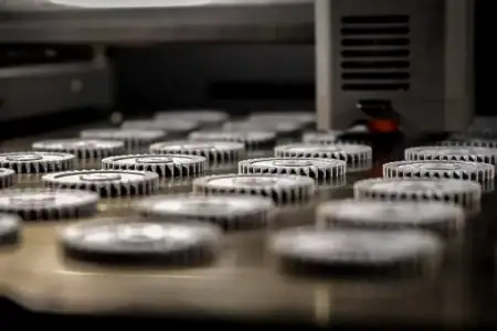 cabeça menos textura patilha preta-2