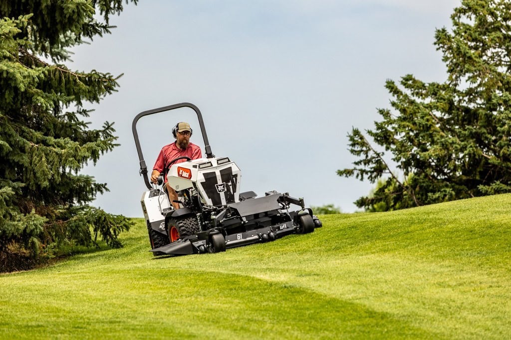 Browse Specs and more for the Bobcat AT450 Articulating Tractor - Bobcat of Atlanta