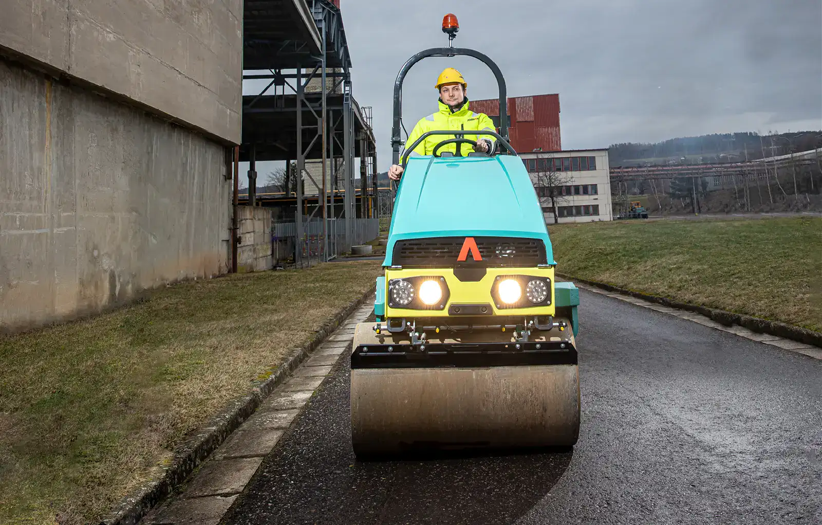 Browse Specs and more for the Ammann ARX 16-2 Light Tandem Vibratory Roller - Bobcat of Atlanta