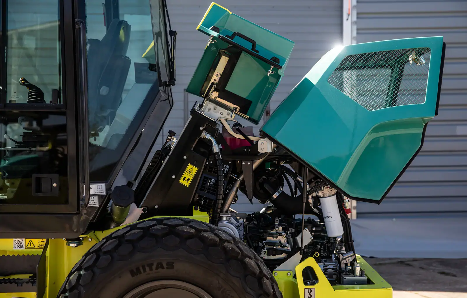 Browse Specs and more for the Ammann ARS 70 PD Single Drum Rollers - Bobcat of Atlanta