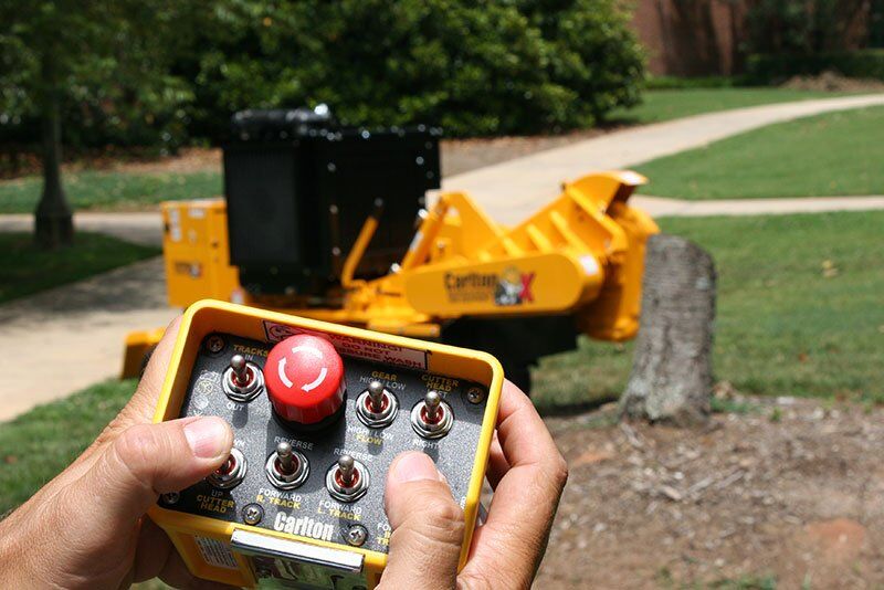 Browse Specs and more for the SP7015 TRX Series Track-Mounted Stump Cutter - Bobcat of Atlanta