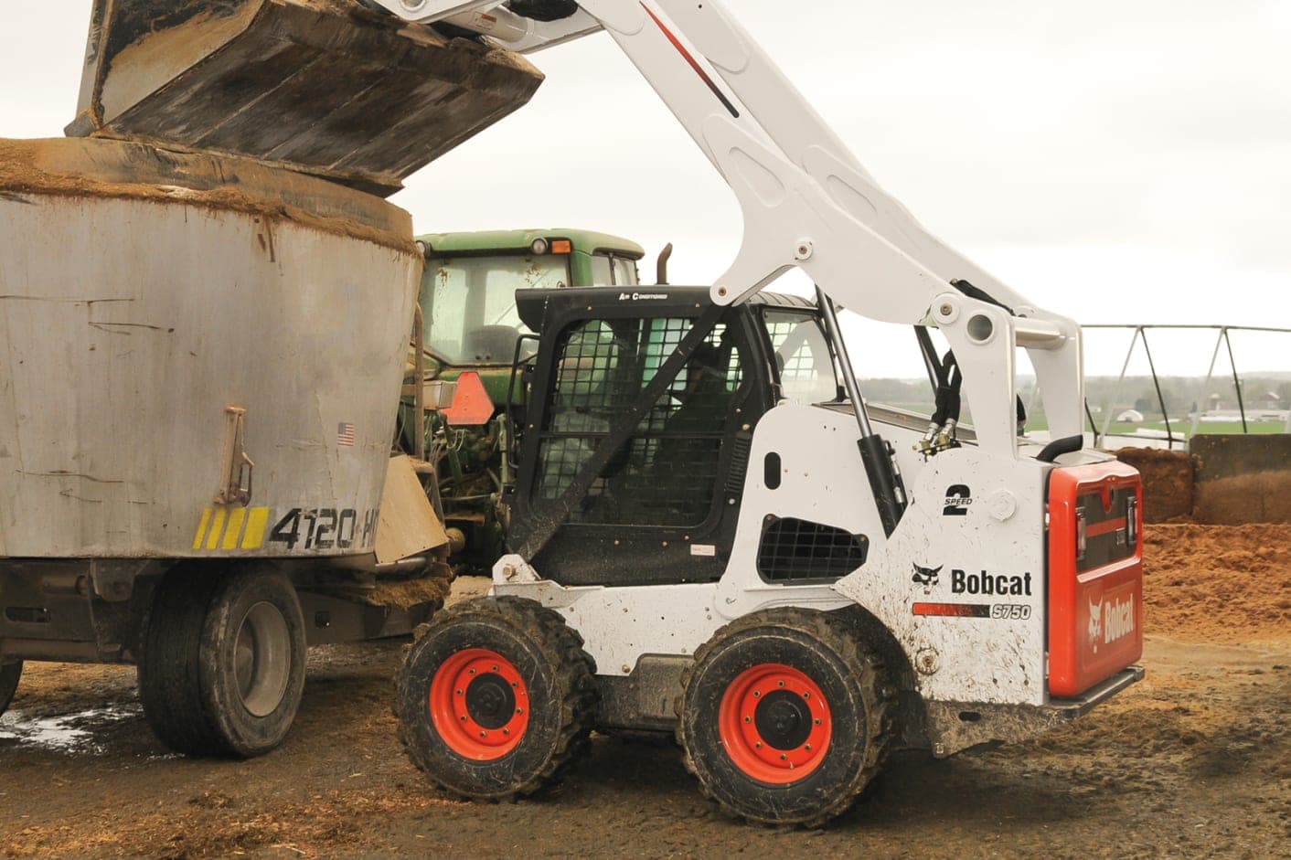 Browse Specs and more for the Bobcat S750 Skid-Steer Loader - Bobcat of North Texas