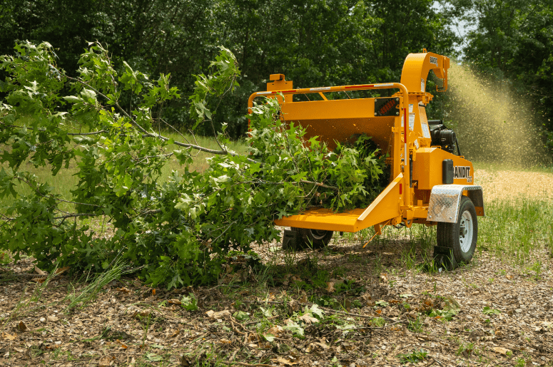 Browse Specs and more for the Bandit INTIMIDATOR™ 12XC – Towable Chipper - Bobcat of North Texas