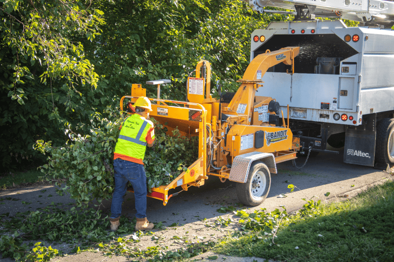 Browse Specs and more for the Bandit INTIMIDATOR™ 12XPC – Towable Chipper - Bobcat of North Texas