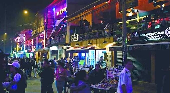 Alcaldía de Bogotá fija nuevos horarios para venta y consumo de licor en bares, discotecas y zonas especiales Alcaldía de Bogotá fija nuevos horarios para venta y consumo de licor en bares, discotecas y zonas especiales