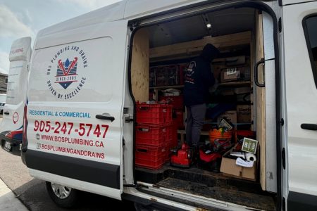 BOS Plumbing and Drain service van in Niagara falls - Emergency plumber