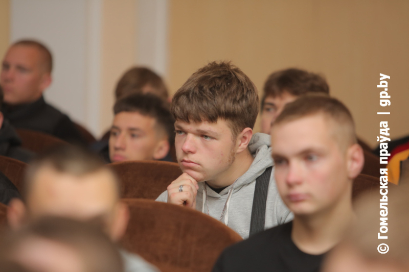 &laquo;Гомельская праўда&raquo; побывала в гостях у будущих аграриев 