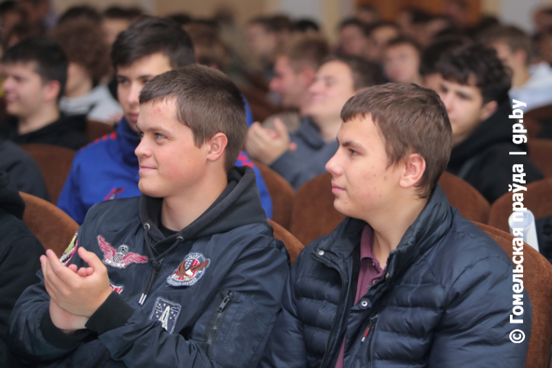 &laquo;Гомельская праўда&raquo; побывала в гостях у будущих аграриев 